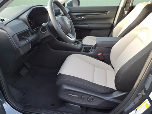 Used 2026 Honda CR-V EX image 8
