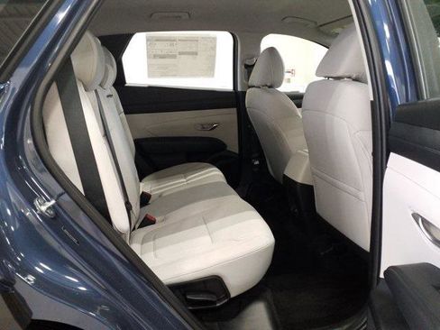 New 2026 Hyundai Tucson SE image 17
