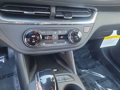 New 2026 Buick Envista Preferred w/ Convenience I Package image 16