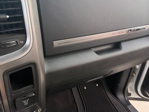 Used 2014 RAM 2500 Limited AWD/4WD image 11