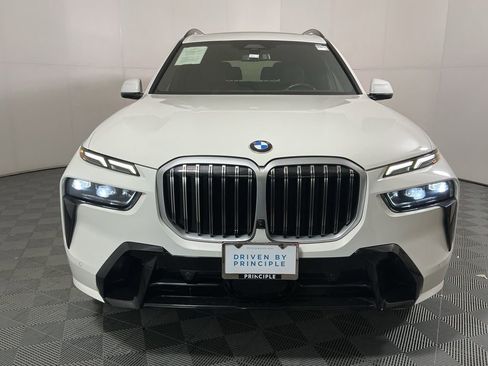 Certified 2023 BMW X7 xDrive40i w/ M Sport Package image 3