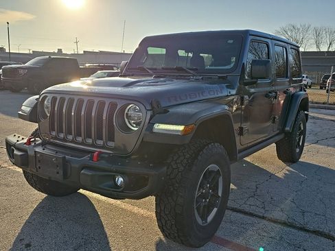Used 2018 Jeep Wrangler Unlimited Rubicon image 3
