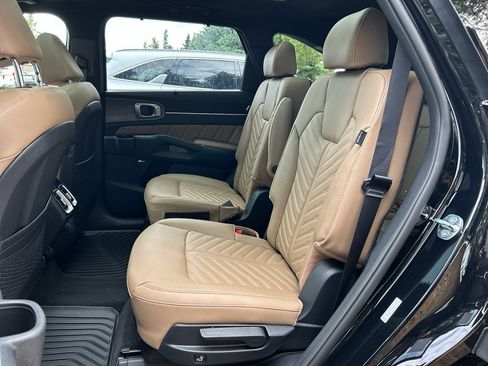 New 2026 Kia Sorento SX Prestige w/ Olive Brown Leather Package AWD/4WD image 12