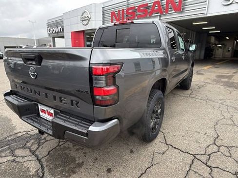 New 2026 Nissan Frontier SV w/ Tow Package image 4