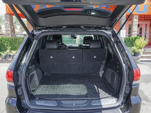 Used 2020 Jeep Grand Cherokee Trailhawk image 8