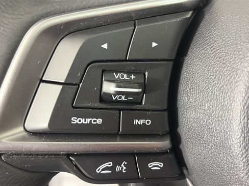 Used 2023 Subaru Forester Premium AWD/4WD image 34