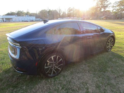 Used 2026 Toyota Prius Plug-In Hybrid image 6