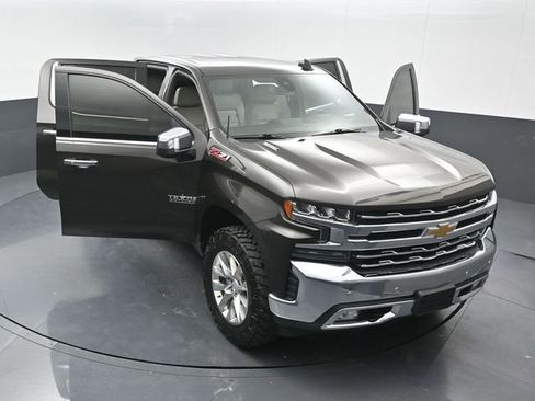 Used 2021 Chevrolet Silverado 1500 LTZ w/ LTZ Premium Texas Edition image 25