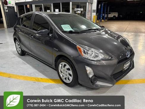 Used 2015 Toyota Prius C One FWD image 8