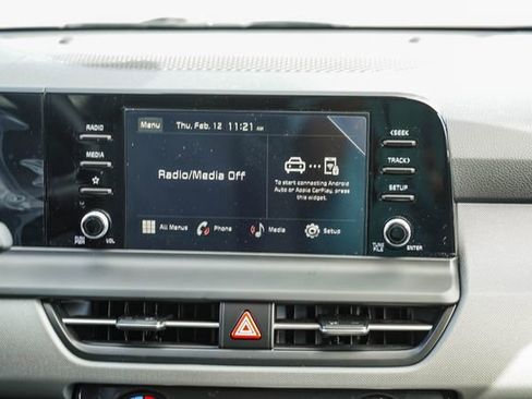 New 2026 Kia Seltos LX image 17