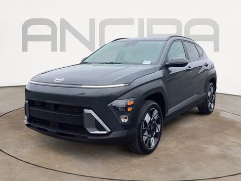 Used 2024 Hyundai Kona SEL AWD/4WD image 9