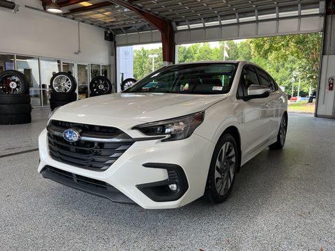 Used 2024 Subaru Legacy Touring XT AWD/4WD image 4