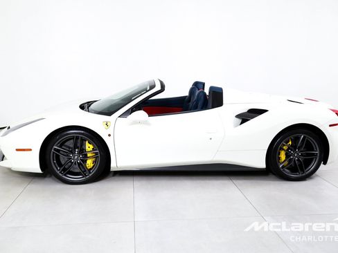 Used 2018 Ferrari 488 Spider RWD image 6