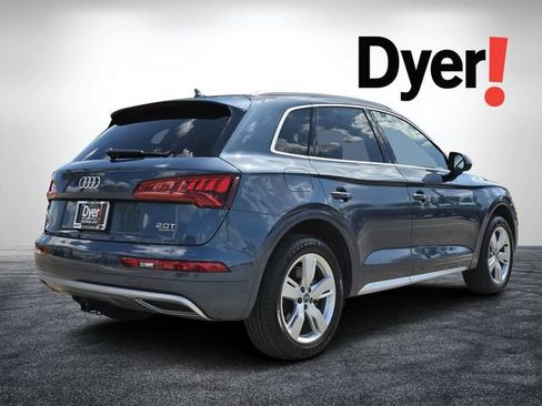 Used 2018 Audi Q5 2.0T Premium Plus w/ Premium Plus Package AWD/4WD image 3