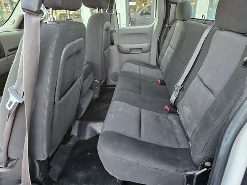 Used 2010 Chevrolet Silverado 1500 W/T w/ Skid Plate Package image 17