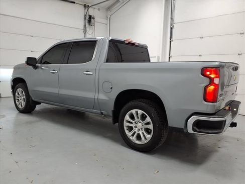 Used 2025 Chevrolet Silverado 1500 LTZ AWD/4WD image 6