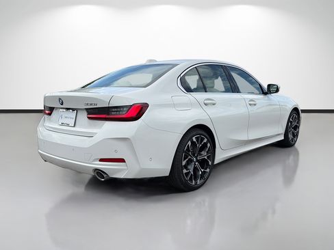 Used 2025 BMW 330i Sedan w/ Parking Assistance Package image 3