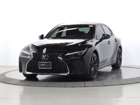 Used 2021 Lexus IS 300 AWD w/ Comfort Package image 4