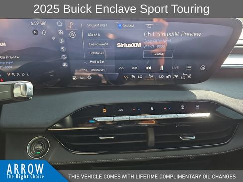 Used 2025 Buick Enclave Sport Touring w/ Power Package FWD image 25