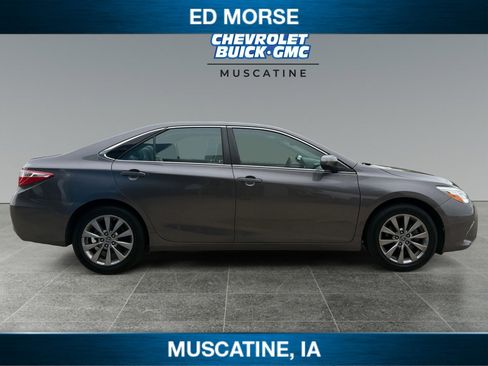 Used 2015 Toyota Camry XLE FWD image 6