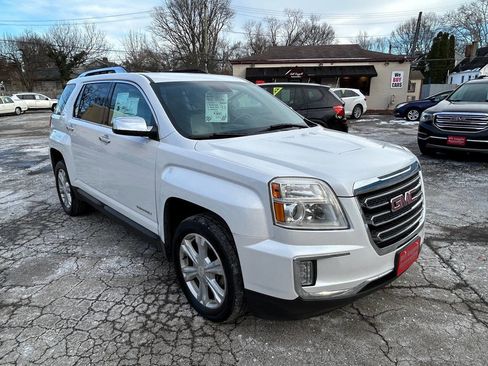 Used 2017 GMC Terrain SLT w/ Open Road Package image 15