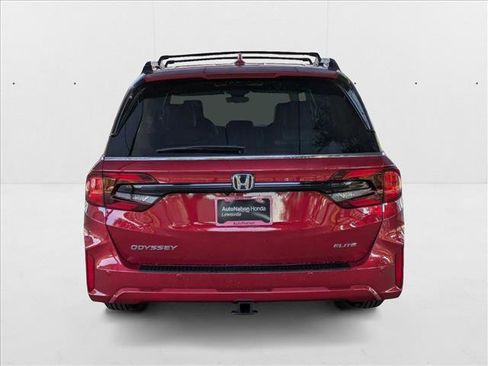 New 2026 Honda Odyssey Elite image 8