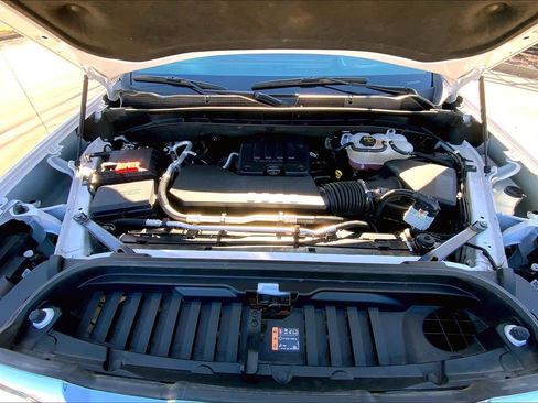 Used 2024 GMC Sierra 1500 SLE image 28