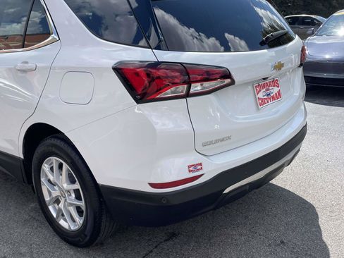 Used 2024 Chevrolet Equinox LT FWD image 30