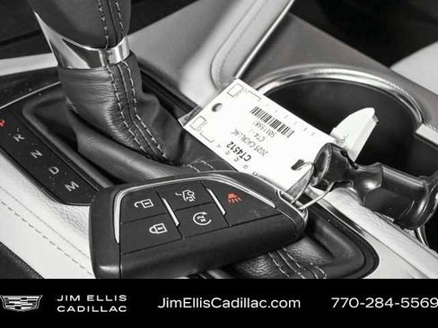 New 2025 Cadillac CT4 Premium Luxury image 17