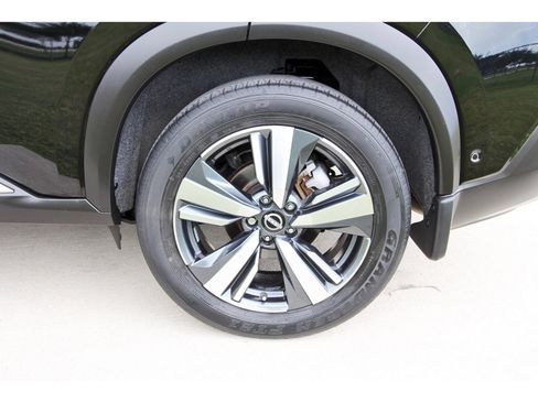Used 2023 Nissan Rogue Platinum w/ Platinum Premium Package FWD image 33