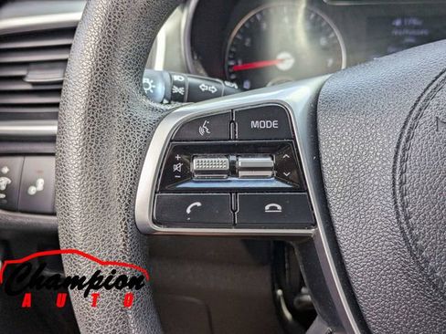 Used 2019 Kia Sorento AWD image 27