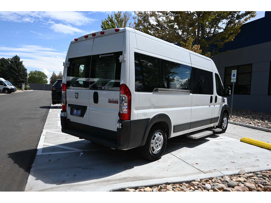 Used 2014 RAM ProMaster 2500 w/ Interior Convenience Group FWD image 6