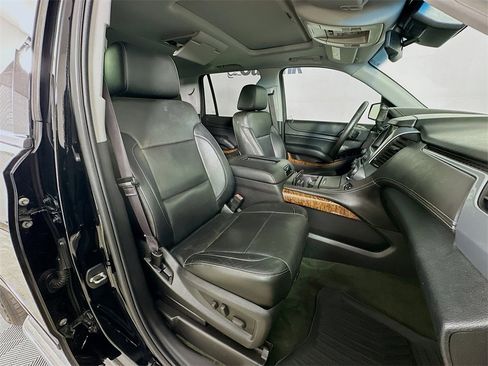 Used 2015 Chevrolet Tahoe LTZ image 38