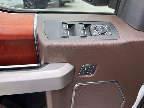 Used 2020 Ford F150 King Ranch w/ Equipment Group 601A Luxury AWD/4WD image 18