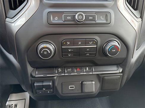 Used 2020 Chevrolet Silverado 1500 Custom Trail Boss w/ Custom Convenience Package image 15