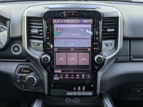 Used 2025 RAM 1500 Big Horn AWD/4WD image 18