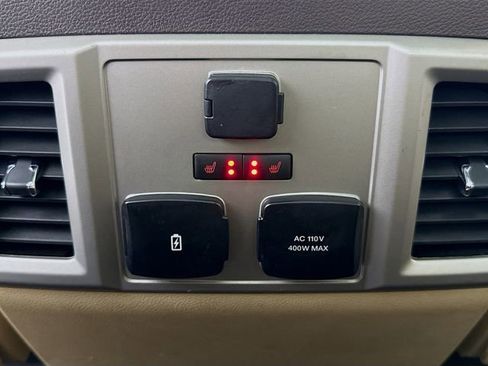 Used 2019 Ford F150 Lariat w/ Equipment Group 502A Luxury image 25