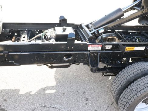 New 2026 Ford F550 4x4 Regular Cab Super Duty image 42