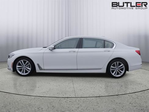 Used 2016 BMW 750i 750i image 4