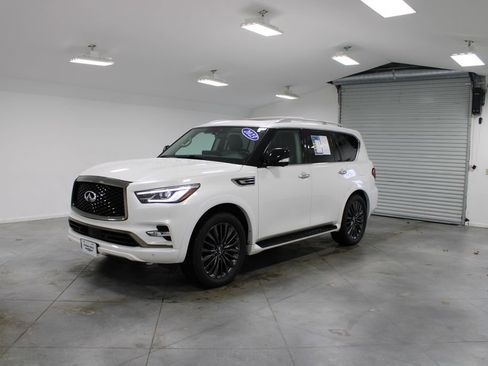 Used 2023 INFINITI QX80 Premium Select w/ Cargo Package image 4