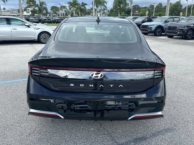 Certified 2026 Hyundai Sonata SEL FWD image 8