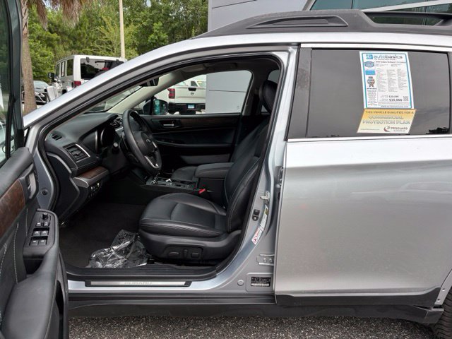 Used 2019 Subaru Outback 2.5i Limited AWD/4WD image 11