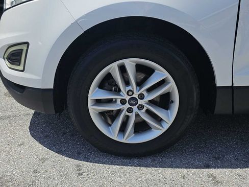 Used 2015 Ford Edge SEL FWD image 29