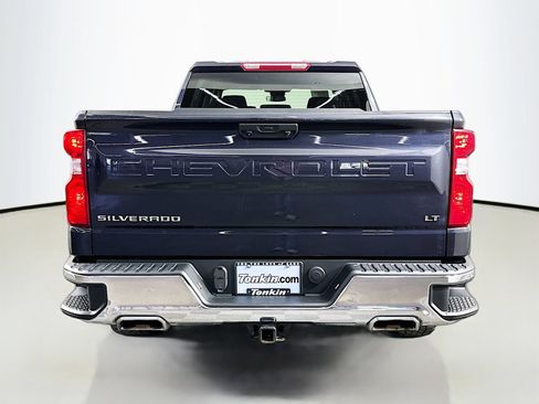 Used 2022 Chevrolet Silverado 1500 LT w/ Z71 Off-Road Package AWD/4WD image 7