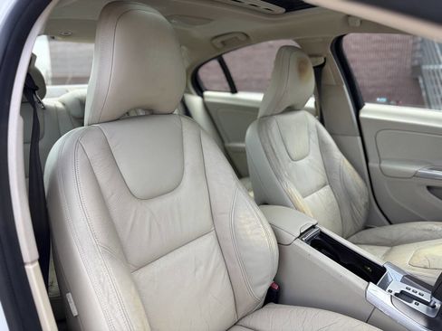Used 2012 Volvo S60 T5 image 14