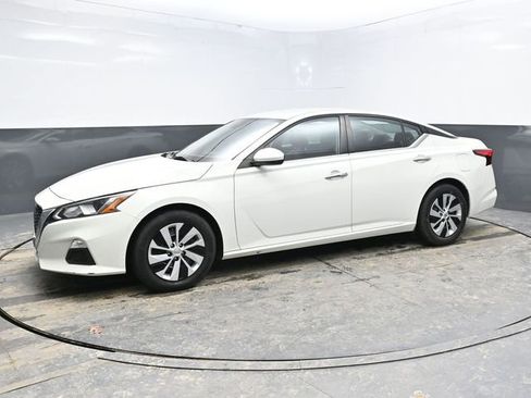 Used 2021 Nissan Altima 2.5 S image 3