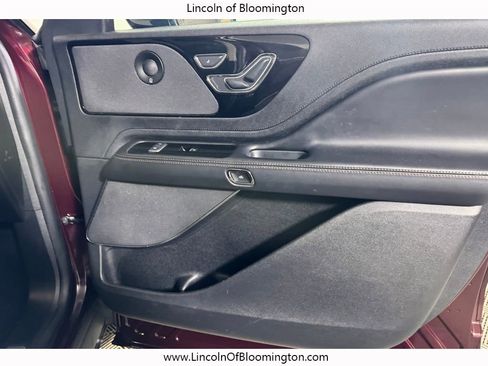 Certified 2022 Lincoln Aviator Reserve w/ Elements Package Plus image 18