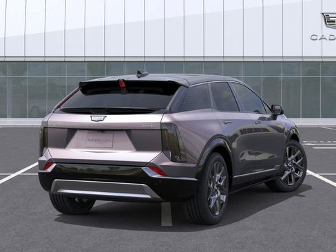 New 2025 Cadillac Optiq Luxury 1 image 4