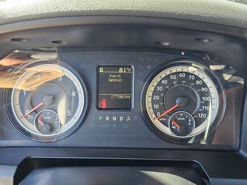 Used 2017 RAM 2500 SLT image 11