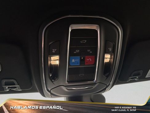 Used 2025 Jeep Grand Cherokee Limited image 22